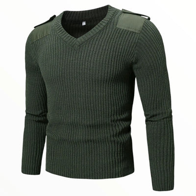 Pull motif militaire