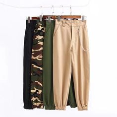 Quel haut porter avec un pantalon militaire ?