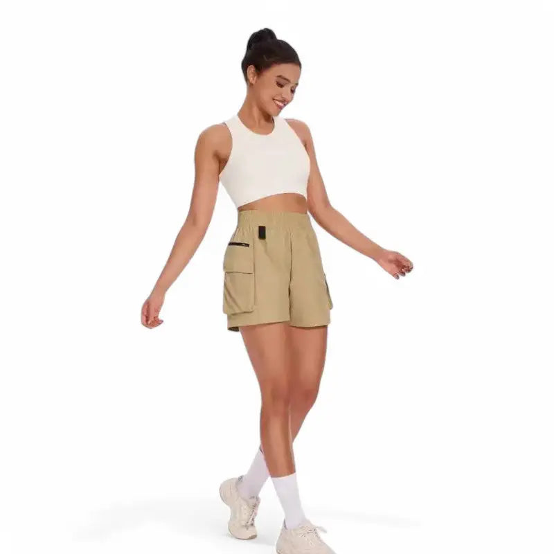 Short femme de randonné beige