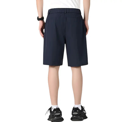 Short randonnée homme aventure