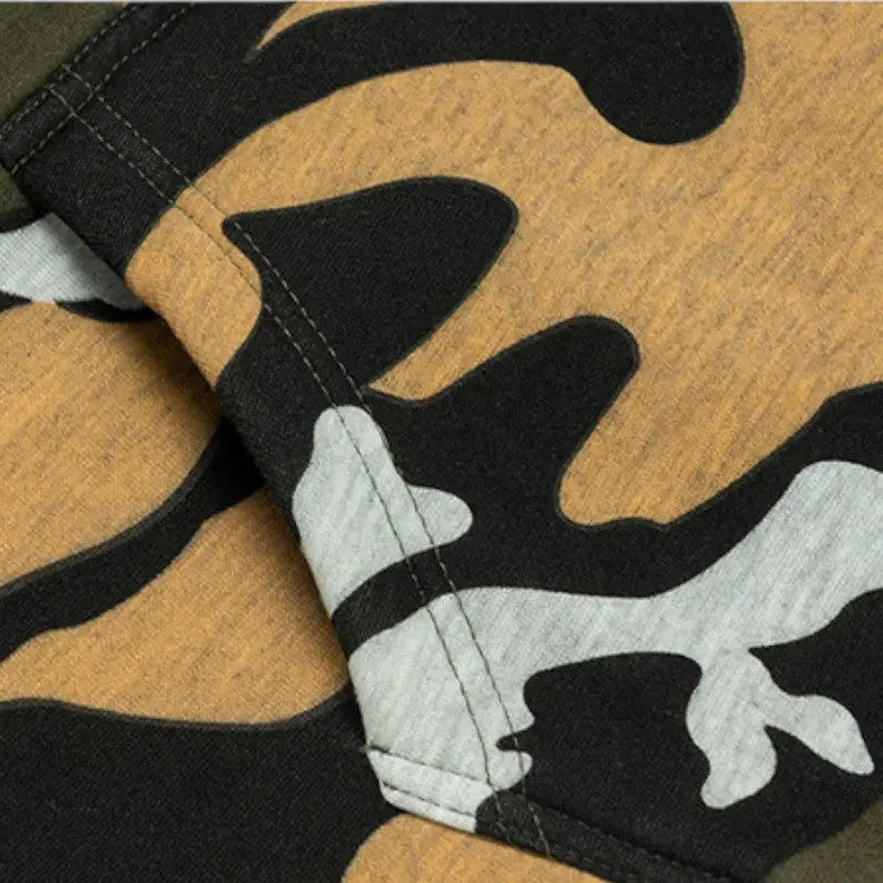 Sweat motif militaire