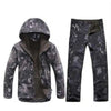 TENUE DE CHASSE - ENSEMBLE VESTE ET PANTALON