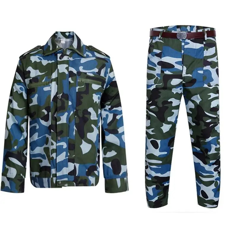 Tenue militaire treillis