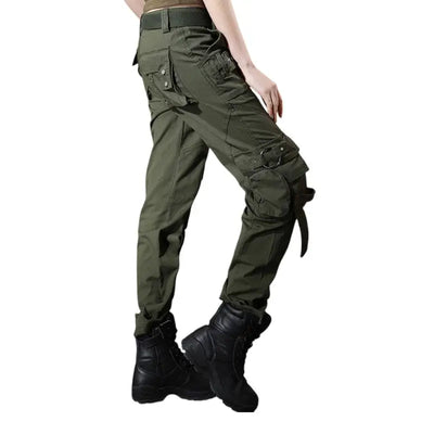 Treillis militaire femme