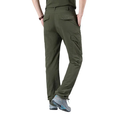 Treillis militaire vert