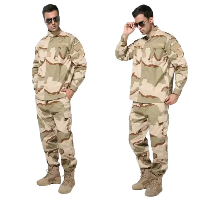 UNIFORME MILITAIRE CAMOUFLAGE