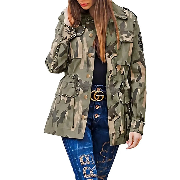 Veste militaire camouflage femme sale