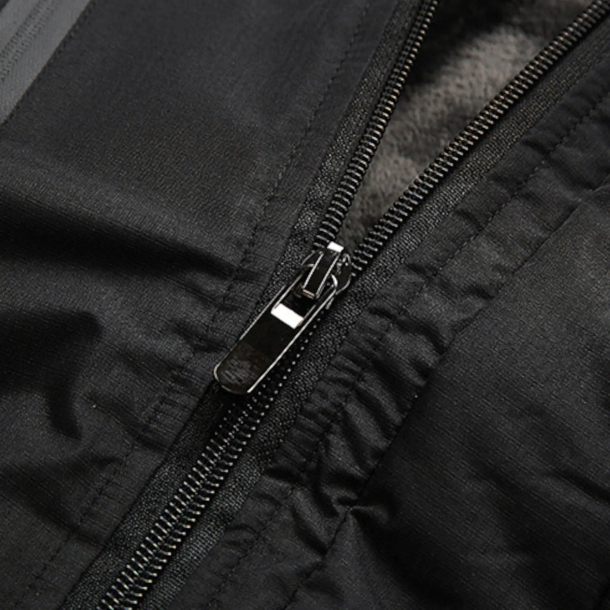 Veste homme à capuche doublée polaire